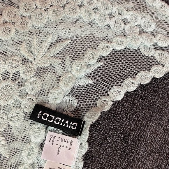 Beautiful Netted Tank Top, Medium, Light blue - Picture 3 of 5